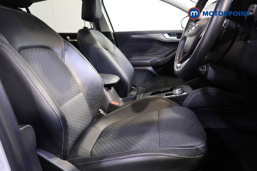 Ford Focus Titanium X Automatic Petrol Estate - Stock Number (1619756) - 16th supplementary image