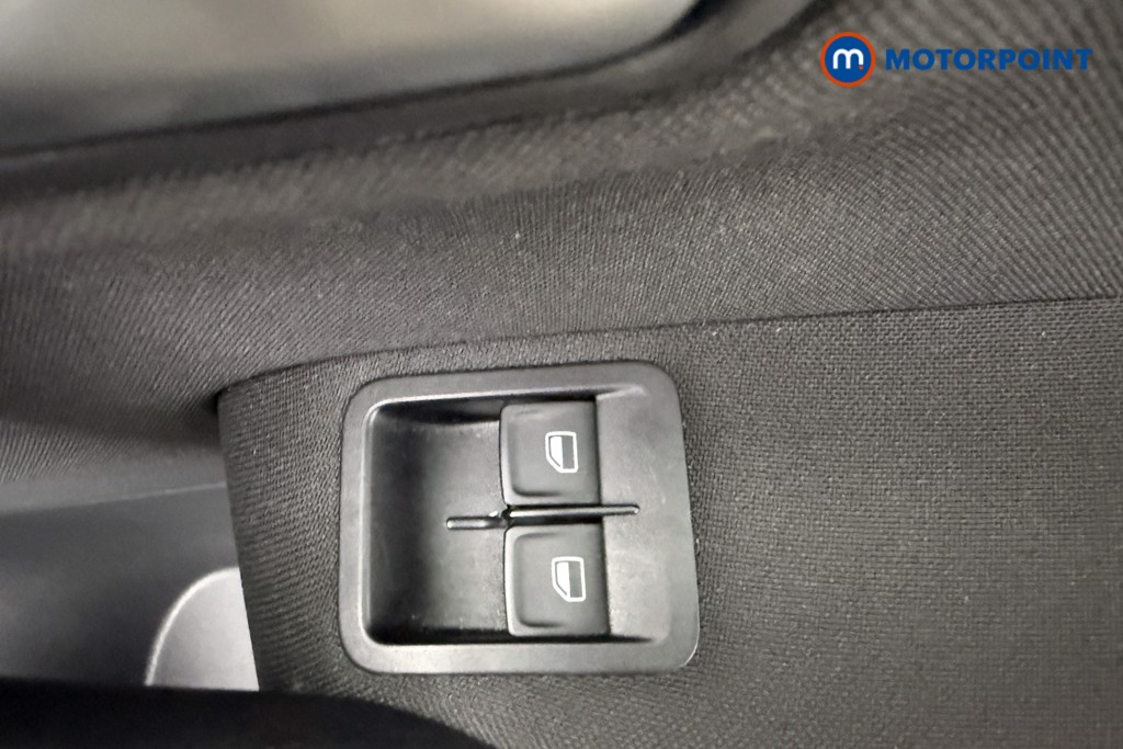 Volkswagen Polo Match Manual Petrol Hatchback - Stock Number (1619824) - 19th supplementary image