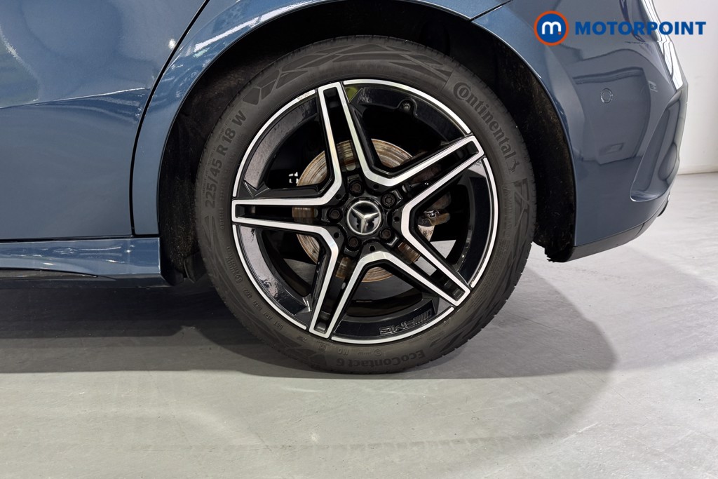 Mercedes-Benz A Class Amg Line Executive Edition Automatic Petrol Hatchback - Stock Number (1620288) - 2nd supplementary image