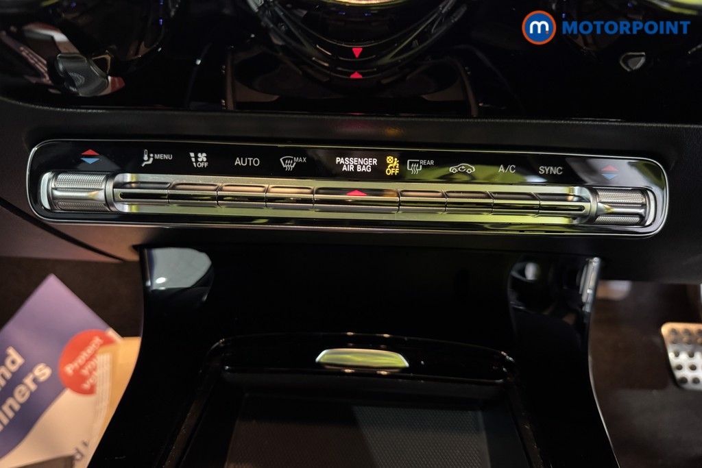 Mercedes-Benz A Class Amg Line Executive Edition Automatic Petrol Hatchback - Stock Number (1620288) - 15th supplementary image