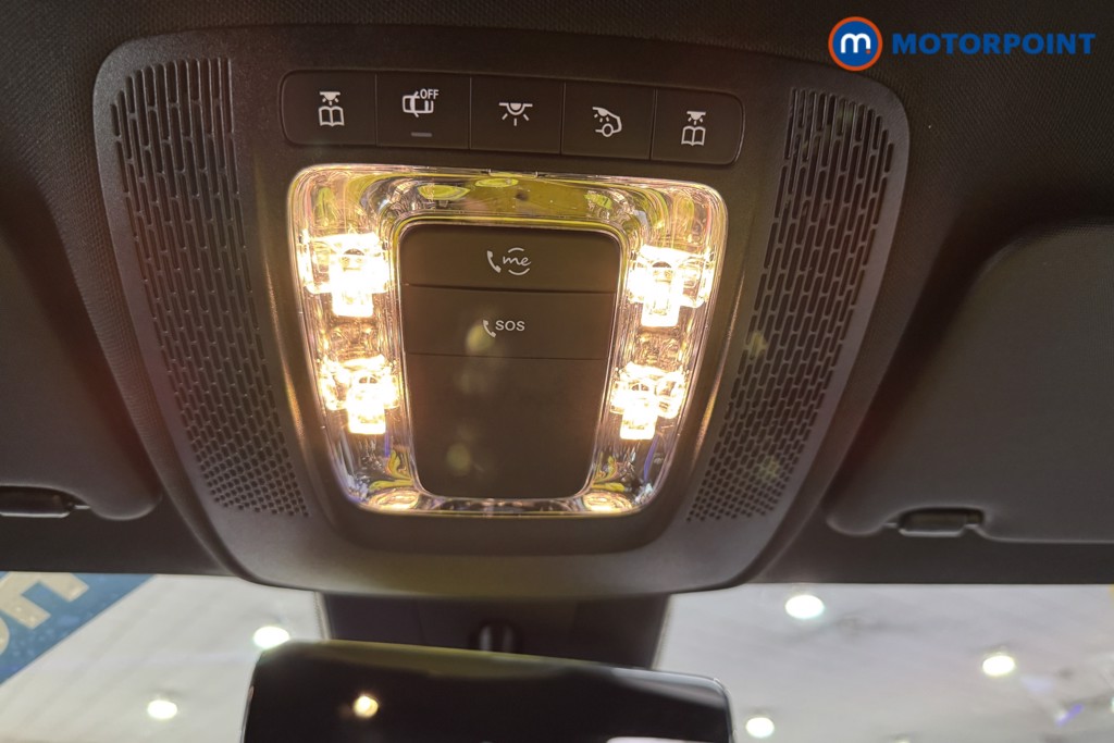 Mercedes-Benz A Class Amg Line Executive Edition Automatic Petrol Hatchback - Stock Number (1620288) - 18th supplementary image