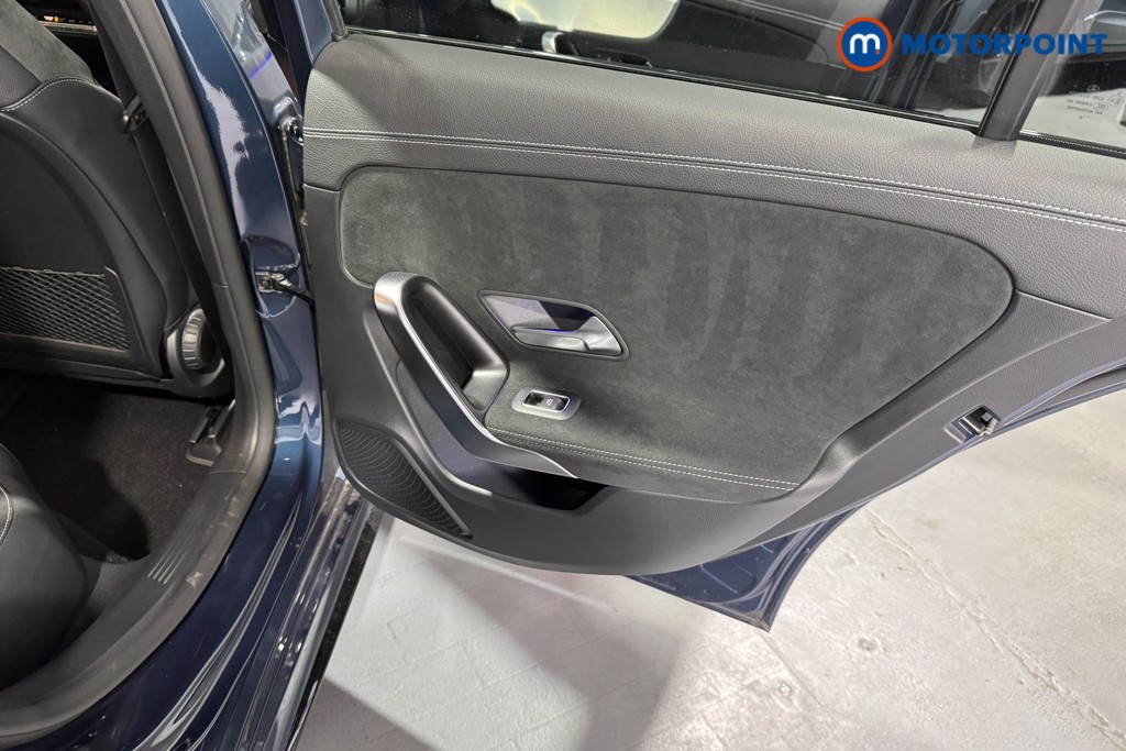 Mercedes-Benz A Class Amg Line Executive Edition Automatic Petrol Hatchback - Stock Number (1620288) - 22nd supplementary image