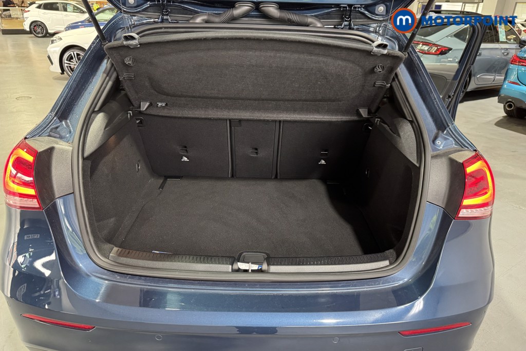 Mercedes-Benz A Class Amg Line Executive Edition Automatic Petrol Hatchback - Stock Number (1620288) - 23rd supplementary image