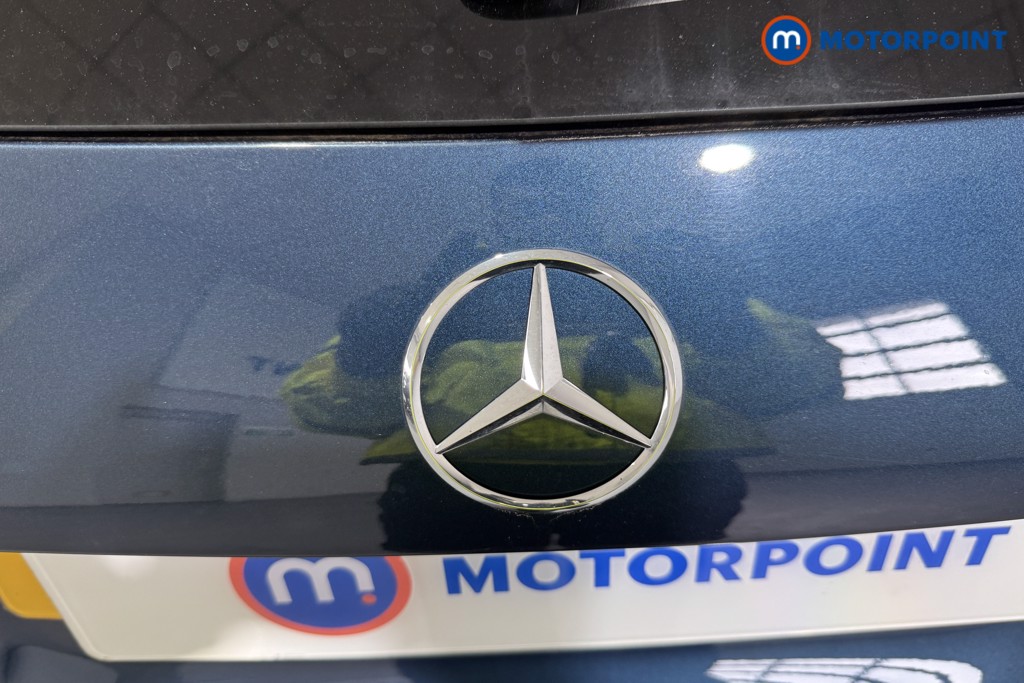 Mercedes-Benz A Class Amg Line Executive Edition Automatic Petrol Hatchback - Stock Number (1620288) - 25th supplementary image