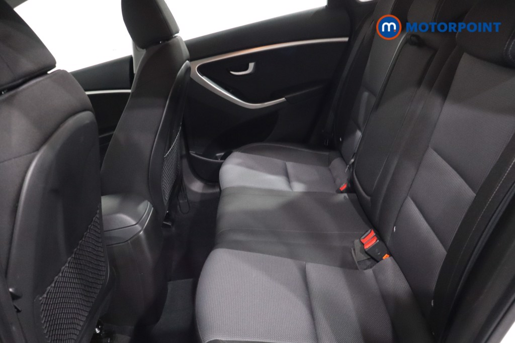 Hyundai I30 Se Nav Manual Petrol Hatchback - Stock Number (1620624) - 5th supplementary image