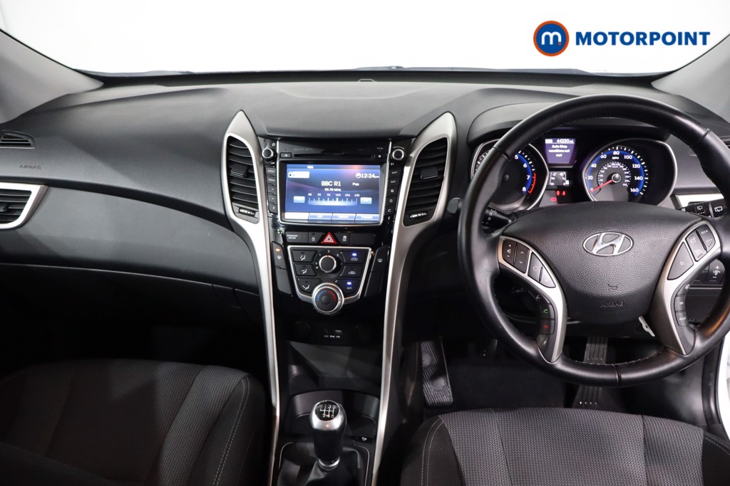 Hyundai I30 Se Nav Manual Petrol Hatchback - Stock Number (1620624) - 1st supplementary image