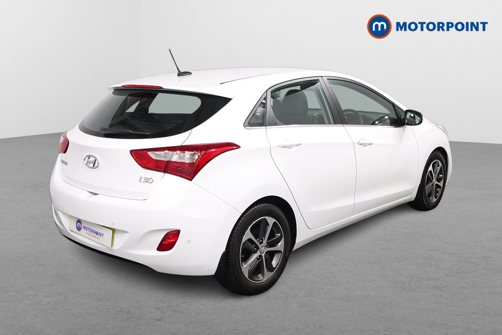 Hyundai I30 Se Nav Manual Petrol Hatchback - Stock Number (1620624) - Drivers side rear corner