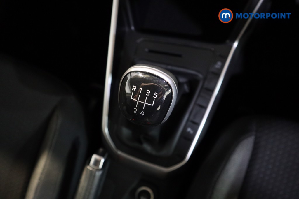 Volkswagen Polo Life Manual Petrol Hatchback - Stock Number (1620803) - 10th supplementary image