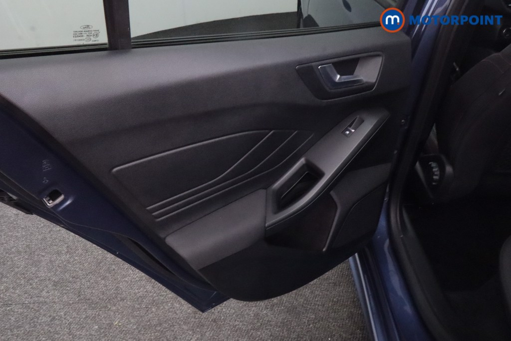 Ford Focus St-Line Style Manual Petrol Hatchback - Stock Number (1621062) - 19th supplementary image