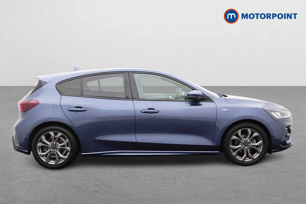 Ford Focus St-Line Style Manual Petrol Hatchback - Stock Number (1621062) - Drivers side