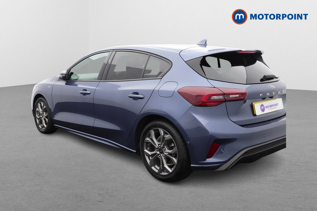 Ford Focus St-Line Style Manual Petrol Hatchback - Stock Number (1621062) - Passenger side rear corner