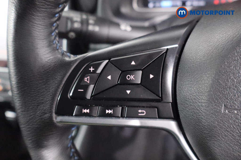 Nissan Leaf N-Connecta Automatic Electric Hatchback - Stock Number (1621744) - 7th supplementary image