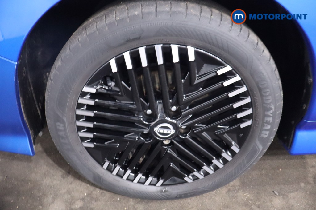 Nissan Leaf N-Connecta Automatic Electric Hatchback - Stock Number (1621744) - 11th supplementary image