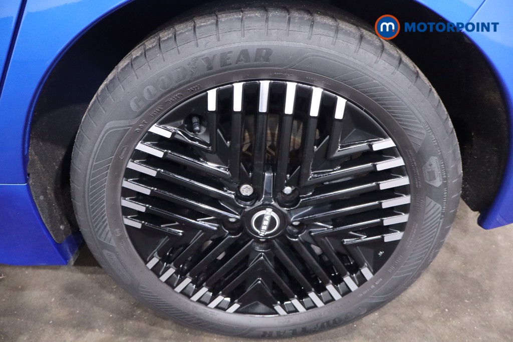 Nissan Leaf N-Connecta Automatic Electric Hatchback - Stock Number (1621744) - 12th supplementary image