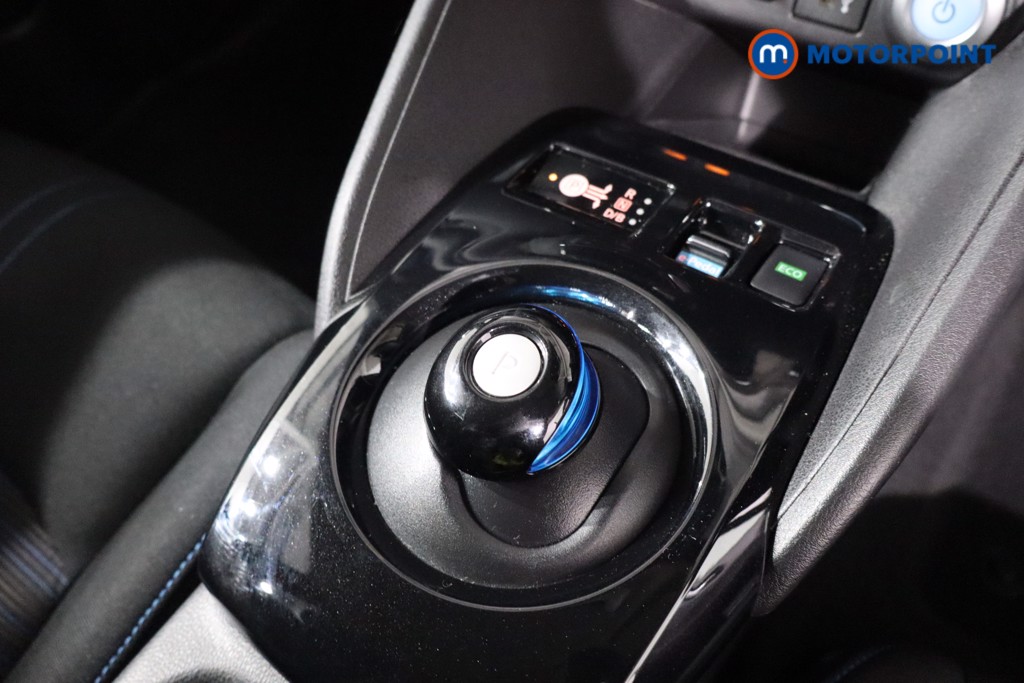Nissan Leaf N-Connecta Automatic Electric Hatchback - Stock Number (1621744) - 21st supplementary image