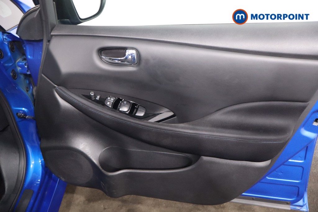 Nissan Leaf N-Connecta Automatic Electric Hatchback - Stock Number (1621744) - 25th supplementary image