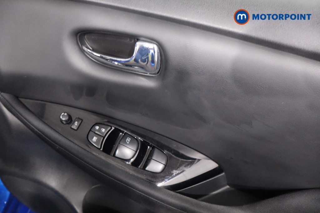 Nissan Leaf N-Connecta Automatic Electric Hatchback - Stock Number (1621744) - 26th supplementary image