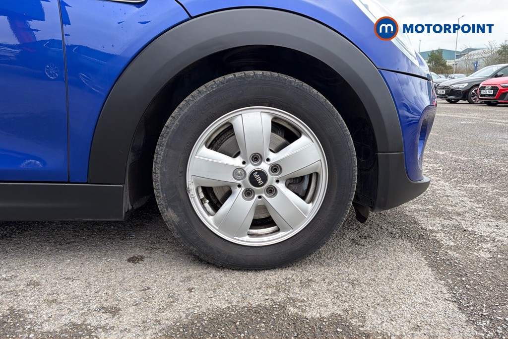 Mini Hatchback Cooper Classic Manual Petrol Hatchback - Stock Number (1621855) - 50th supplementary image