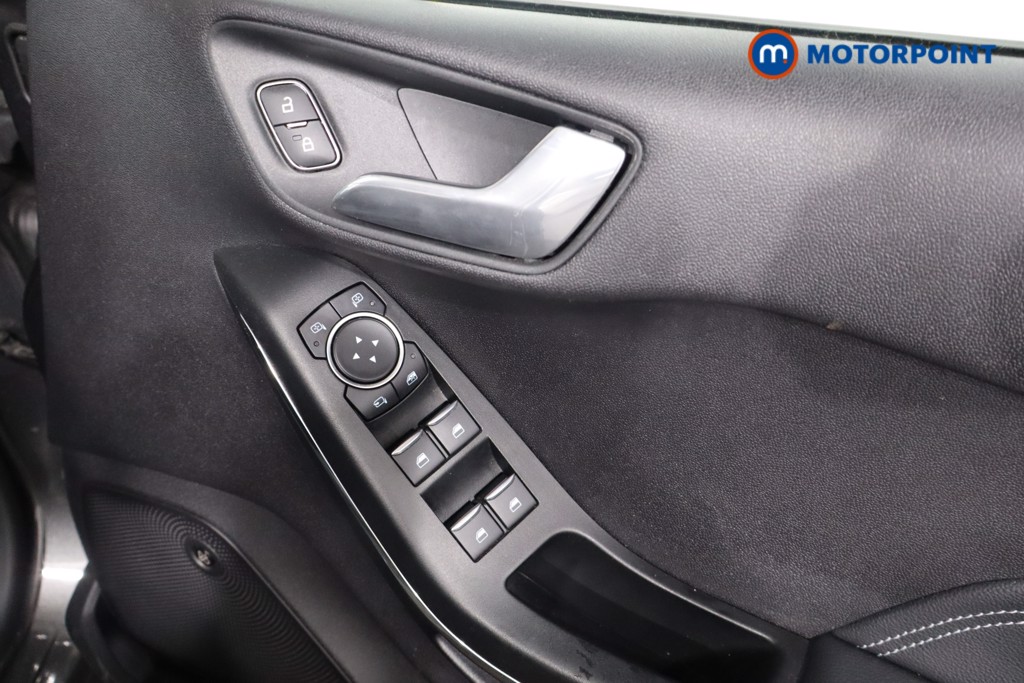 Ford Fiesta Titanium X Manual Petrol Hatchback - Stock Number (1621973) - 25th supplementary image