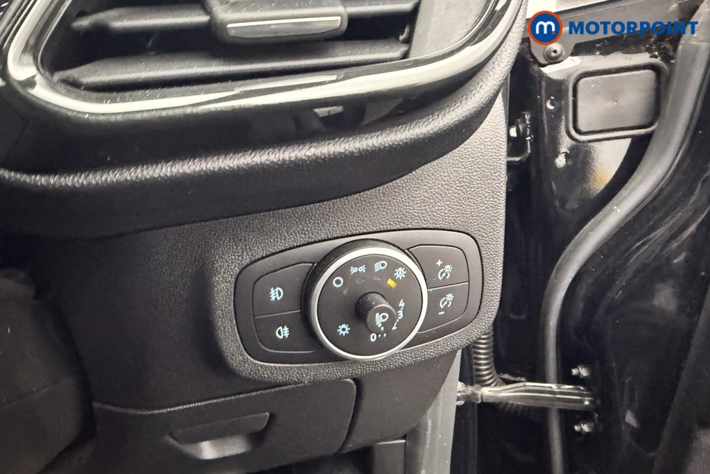 Ford Fiesta St-Line Manual Petrol Hatchback - Stock Number (1622236) - 11th supplementary image