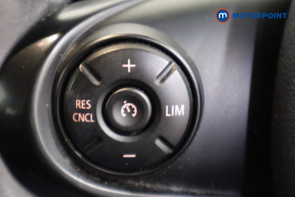 Mini Clubman Cooper Manual Petrol Estate - Stock Number (1622364) - 18th supplementary image
