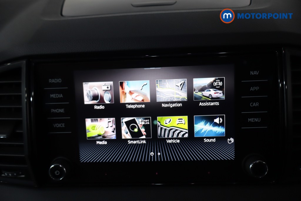 Skoda Karoq Sportline Manual Petrol SUV - Stock Number (1622541) - 2nd supplementary image