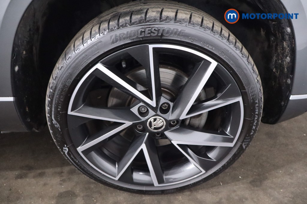 Skoda Karoq Sportline Manual Petrol SUV - Stock Number (1622541) - 10th supplementary image