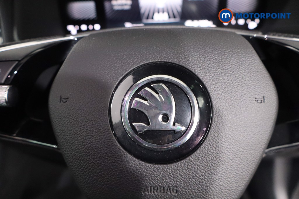 Skoda Karoq Sportline Manual Petrol SUV - Stock Number (1622541) - 13th supplementary image