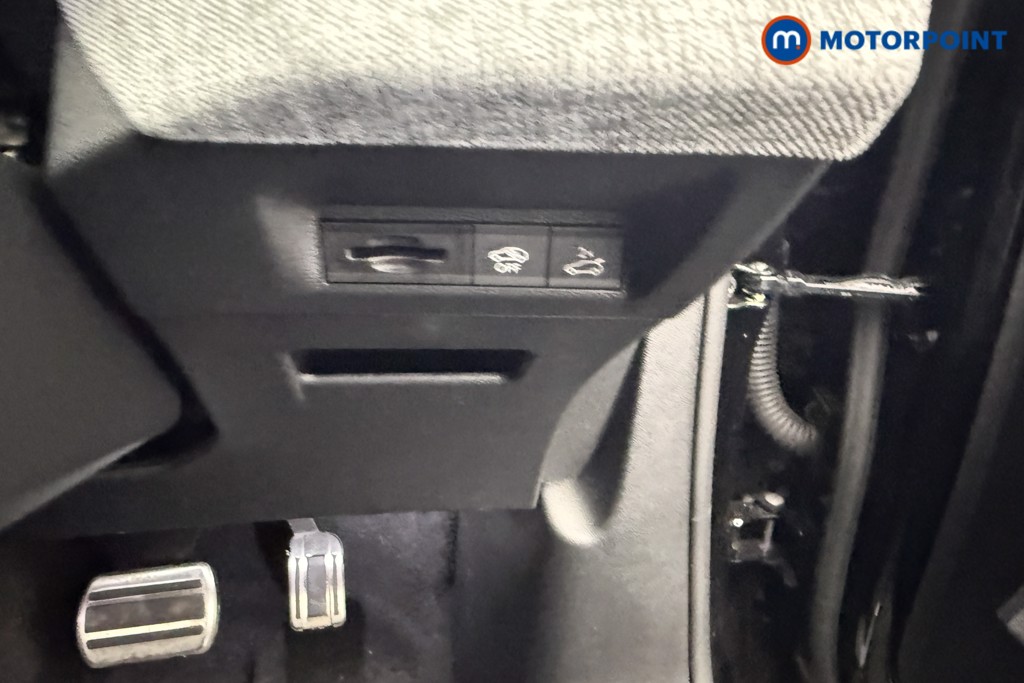 Peugeot 3008 GT Automatic Petrol SUV - Stock Number (1622639) - 14th supplementary image