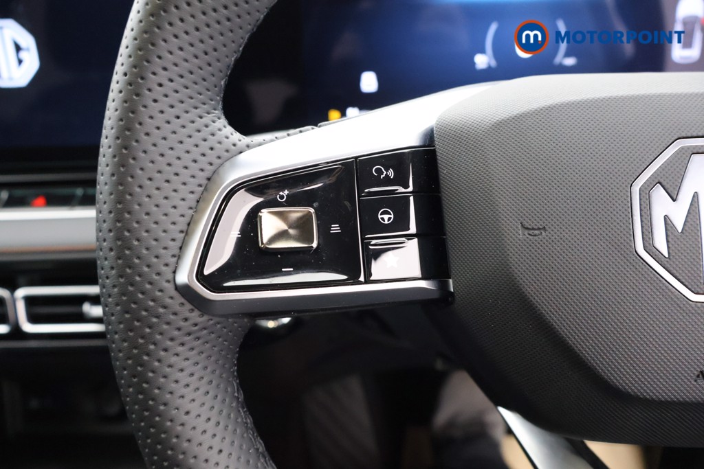 Mg Motor Uk HS SE Automatic Petrol-Electric Hybrid SUV - Stock Number (1622927) - 2nd supplementary image