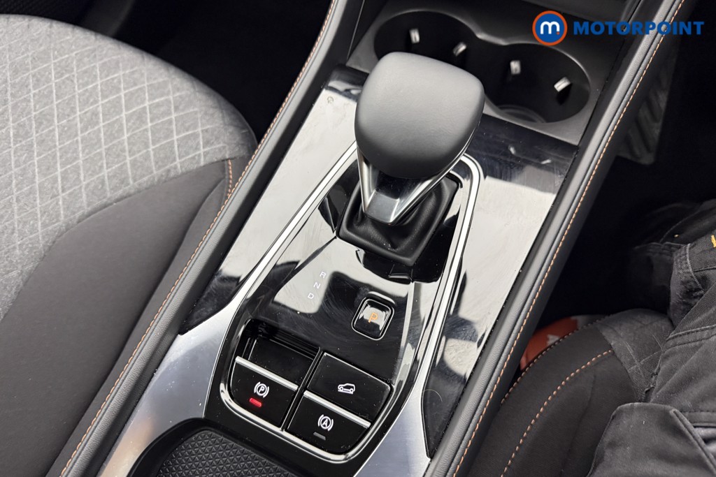 Mg Motor Uk HS SE Automatic Petrol-Electric Hybrid SUV - Stock Number (1622946) - 4th supplementary image