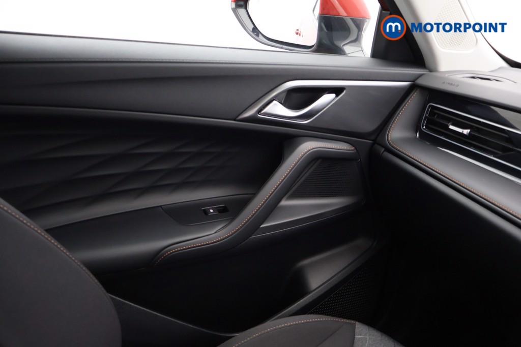 Mg Motor Uk HS SE Automatic Petrol-Electric Hybrid SUV - Stock Number (1622966) - 13th supplementary image