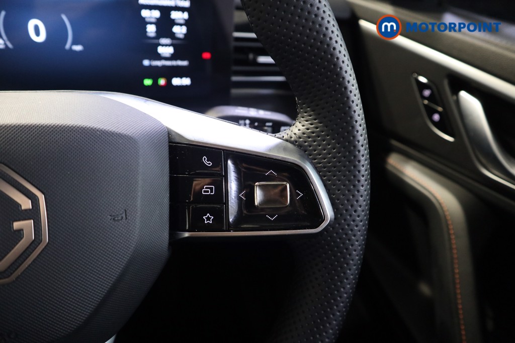 Mg Motor Uk HS SE Automatic Petrol-Electric Hybrid SUV - Stock Number (1623001) - 4th supplementary image