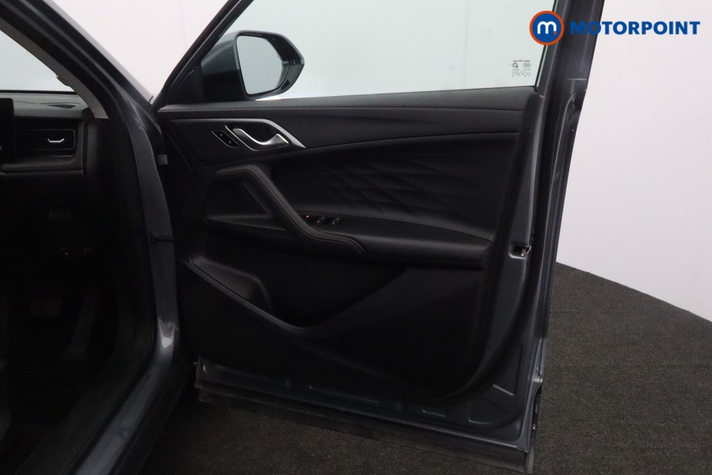 Mg Motor Uk HS SE Automatic Petrol-Electric Hybrid SUV - Stock Number (1623034) - 13th supplementary image