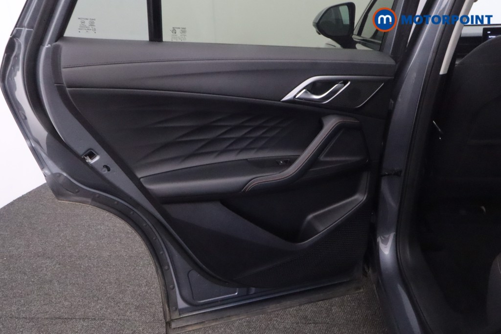 Mg Motor Uk HS SE Automatic Petrol-Electric Hybrid SUV - Stock Number (1623034) - 27th supplementary image