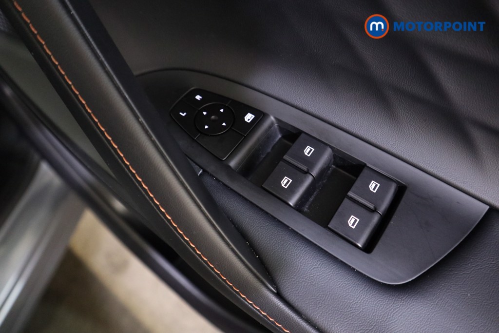 Mg Motor Uk HS SE Automatic Petrol-Electric Hybrid SUV - Stock Number (1623042) - 13th supplementary image