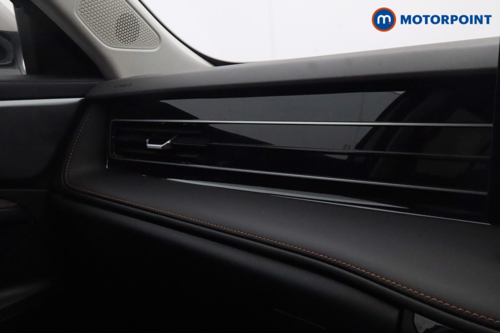 Mg Motor Uk HS SE Automatic Petrol-Electric Hybrid SUV - Stock Number (1623071) - 10th supplementary image