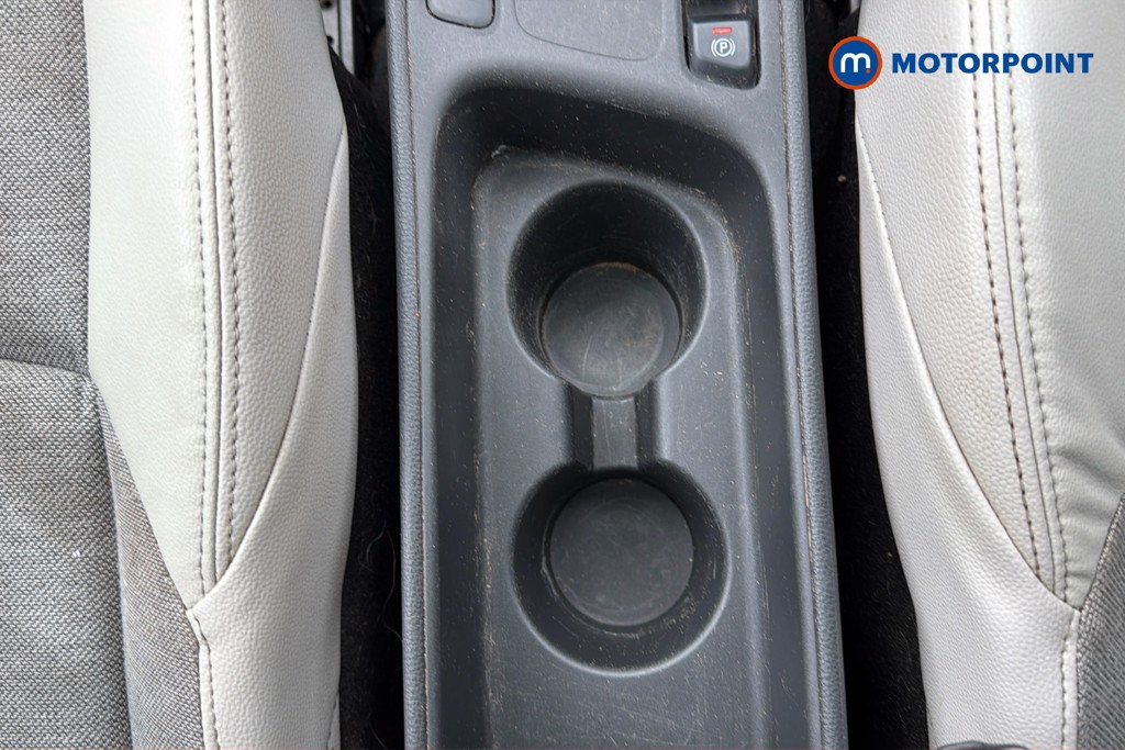 Toyota Yaris Excel Automatic Petrol-Electric Hybrid Hatchback - Stock Number (1623574) - 16th supplementary image