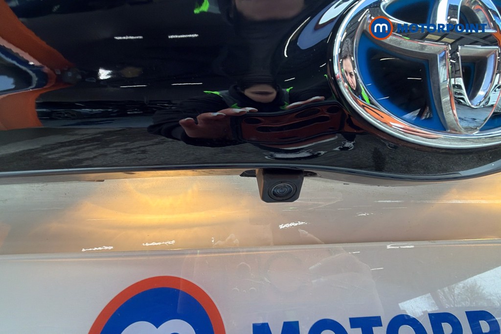 Toyota Yaris Excel Automatic Petrol-Electric Hybrid Hatchback - Stock Number (1623574) - 36th supplementary image