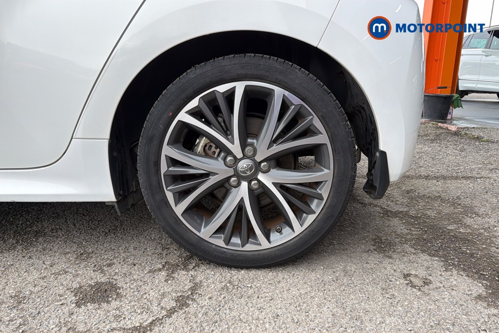 Toyota Yaris Excel Automatic Petrol-Electric Hybrid Hatchback - Stock Number (1623574) - 48th supplementary image