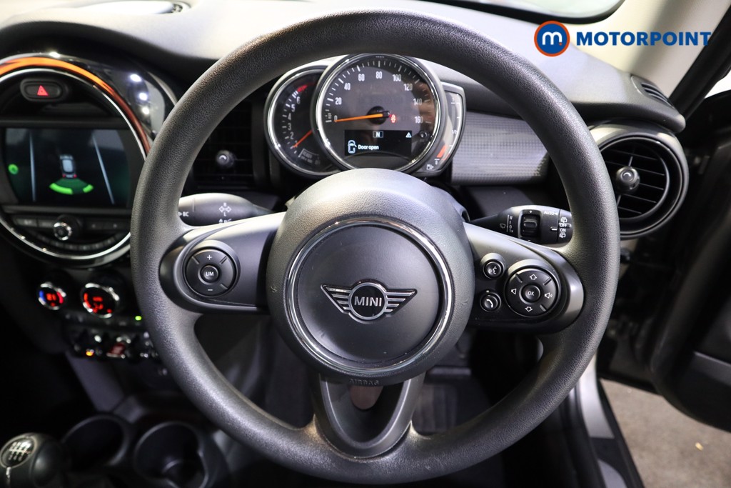 Mini Hatchback Cooper Classic Manual Petrol Hatchback - Stock Number (1623881) - 2nd supplementary image