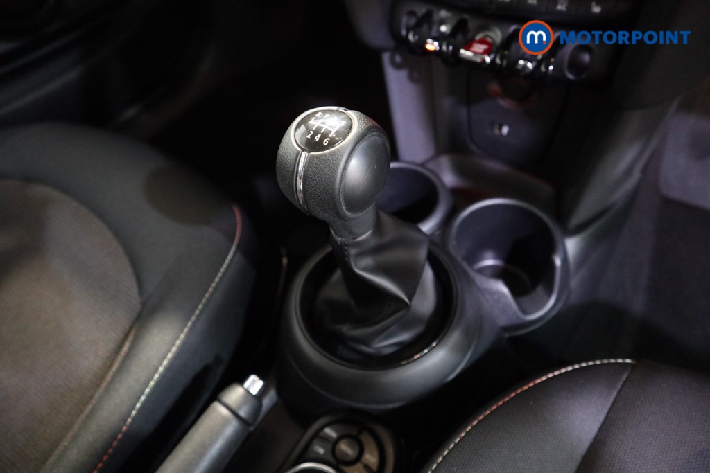 Mini Hatchback Cooper Classic Manual Petrol Hatchback - Stock Number (1623881) - 10th supplementary image