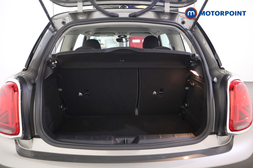 Mini Hatchback Cooper Classic Manual Petrol Hatchback - Stock Number (1623881) - 18th supplementary image