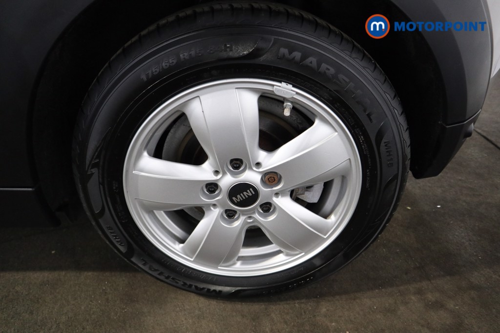 Mini Hatchback Cooper Classic Manual Petrol Hatchback - Stock Number (1623881) - 22nd supplementary image