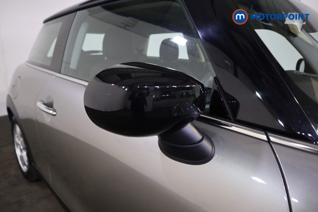 Mini Hatchback Cooper Classic Manual Petrol Hatchback - Stock Number (1623881) - 28th supplementary image