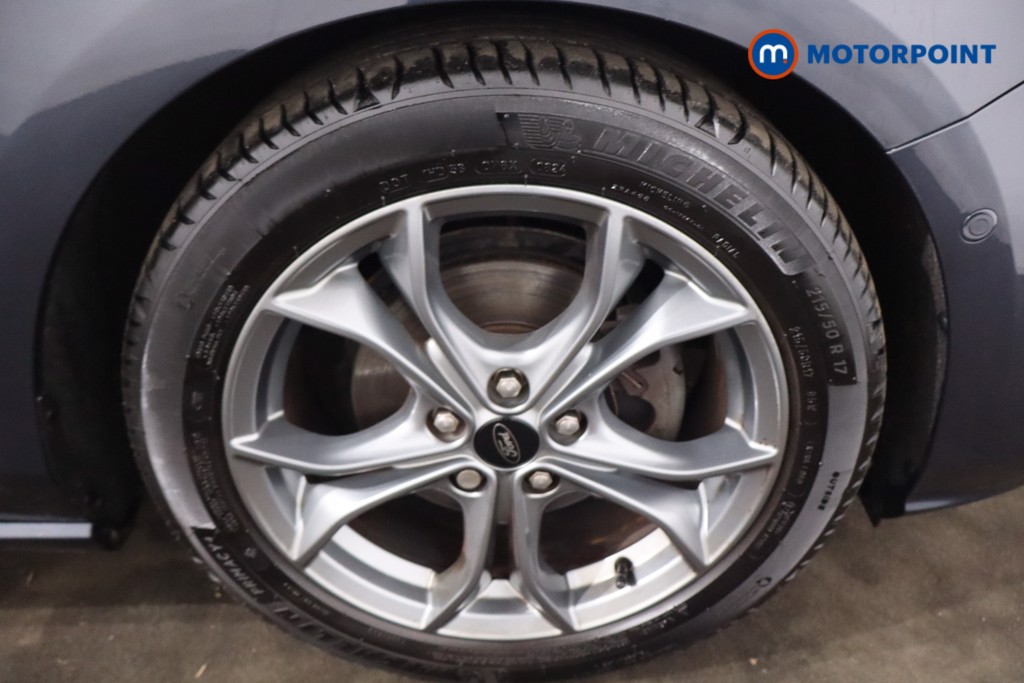 Ford Focus St-Line Edition Manual Petrol Hatchback - Stock Number (1623932) - 10th supplementary image