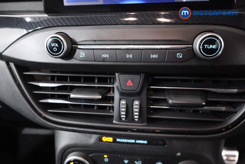 Ford Focus St-Line Edition Manual Petrol Hatchback - Stock Number (1623932) - 18th supplementary image