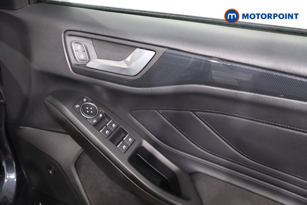 Ford Focus St-Line Edition Manual Petrol Hatchback - Stock Number (1623932) - 26th supplementary image