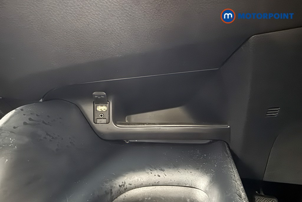 Toyota C-Hr Icon Manual Petrol SUV - Stock Number (1624074) - 14th supplementary image