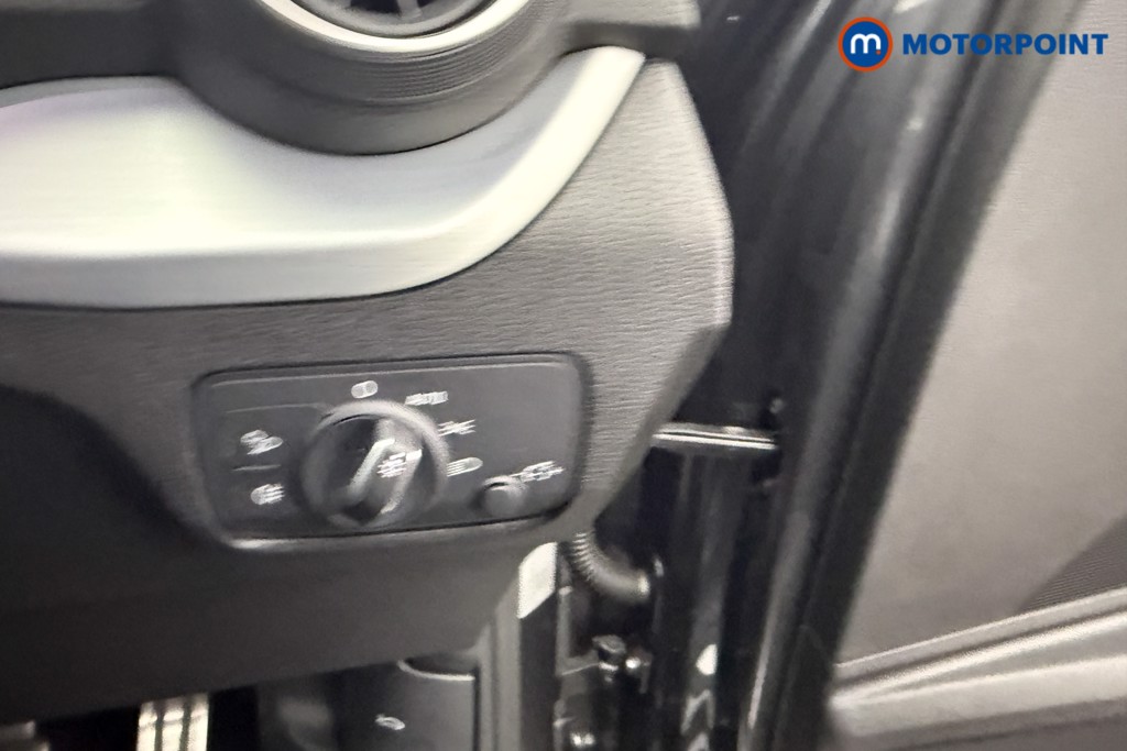 Audi Q2 S Line Automatic Petrol SUV - Stock Number (1624251) - 14th supplementary image